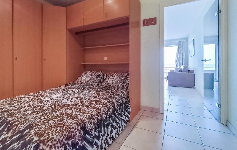 Awesome Apartment In Oostende - image 9