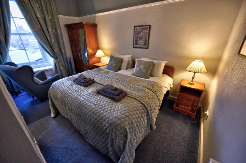 Double or Twin Room - First Floor image 1