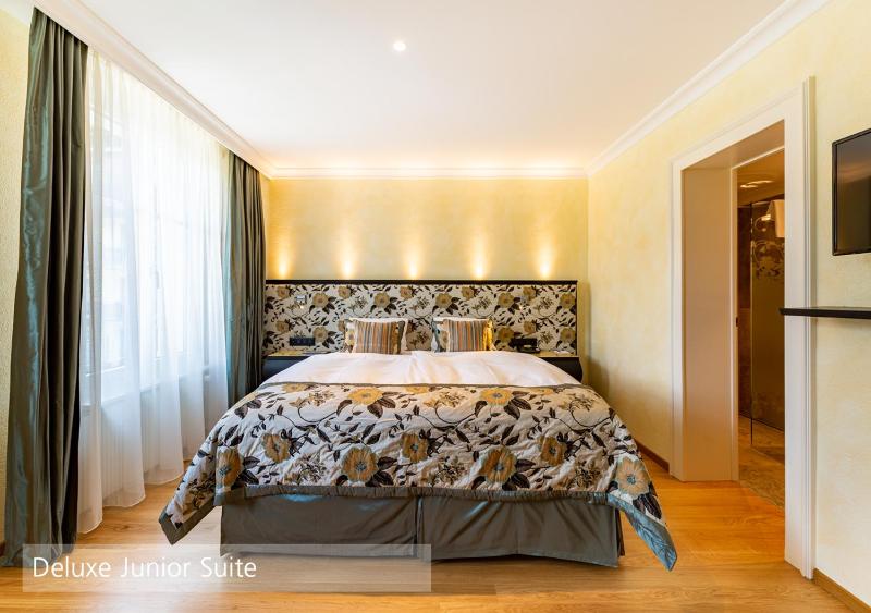 Deluxe Junior Suite image 4