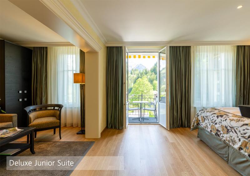 Deluxe Junior Suite image 3