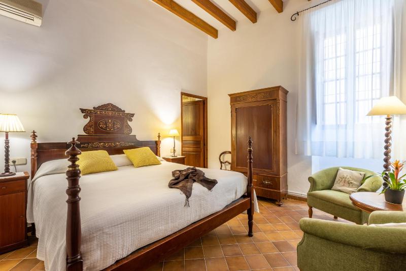 Superior Double Room image 1