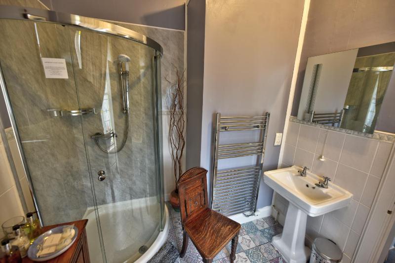 Superior Double or Family Room image 2