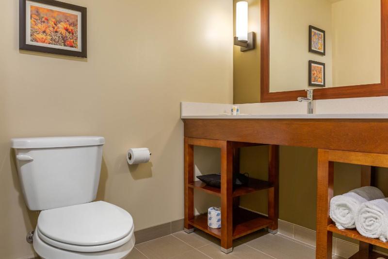 King Room - Non-Smoking image 1