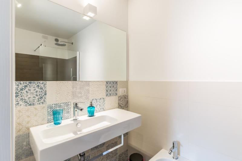Superior Double Room image 4