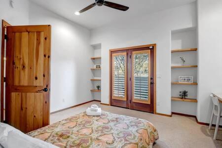 Ultimate Scottsdale Vacation Retreat - image 38