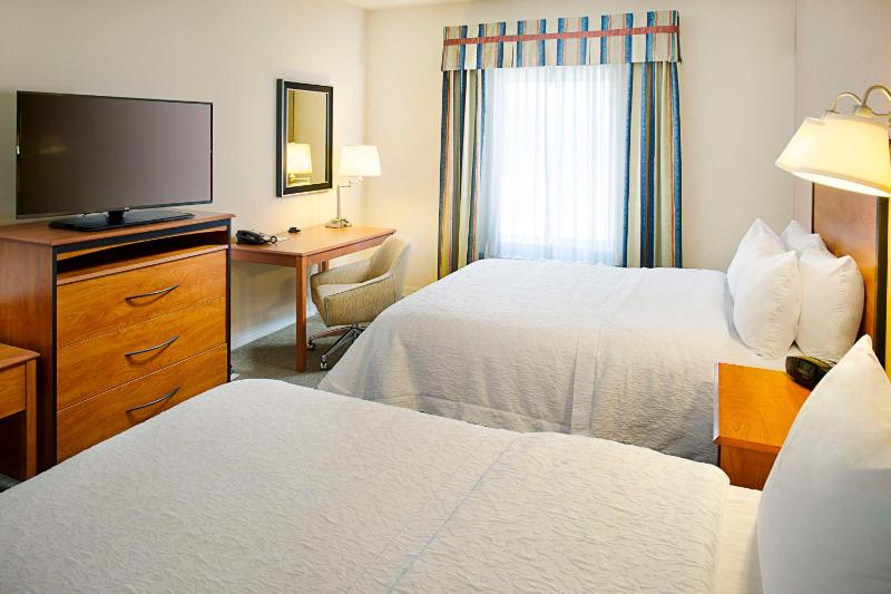 Room with Two Queen Beds - Non-Smoking image 1