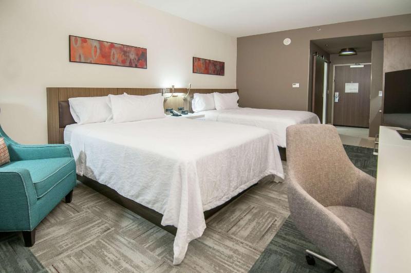 Double Room with Two Double Beds image 4