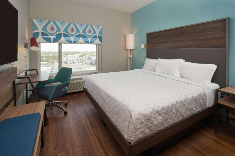 King Room image 3