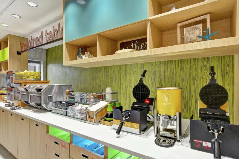 Home2 Suites By Hilton Jacksonville South St Johns Town Ctr - image 9