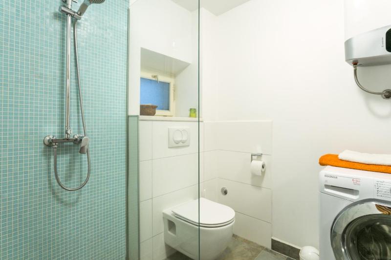 Seaside holiday house Kastel Novi Kastela - 22292 - image 14
