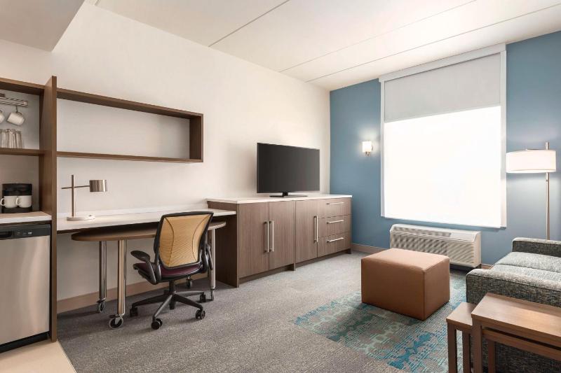One-Bedroom King Suite image 1