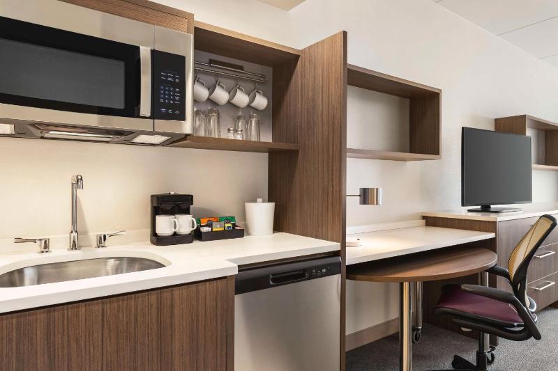 King Studio Suite image 1