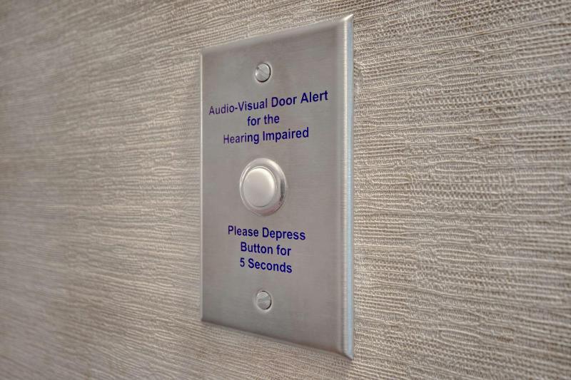 King Studio Suite - Hearing Access image 3