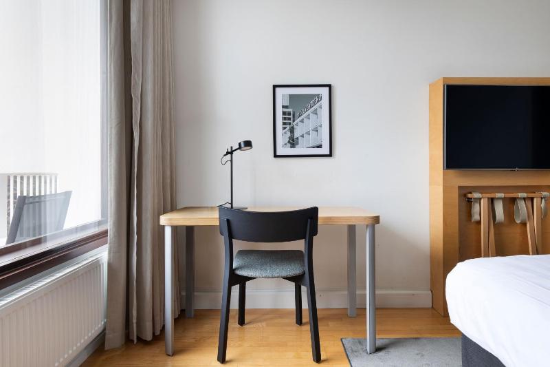 Standard Triple Room image 4