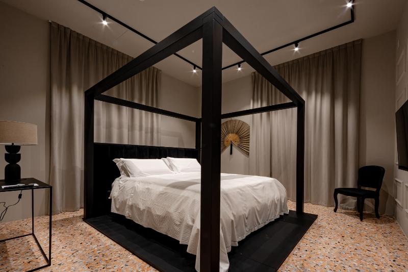 Exclusive Room Pescara - image 1