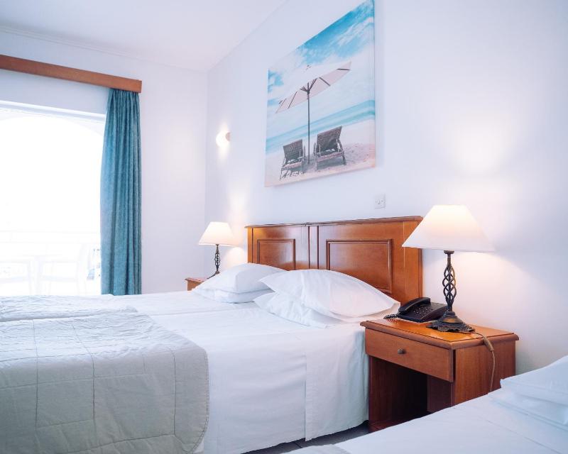 Comfort Room image 2