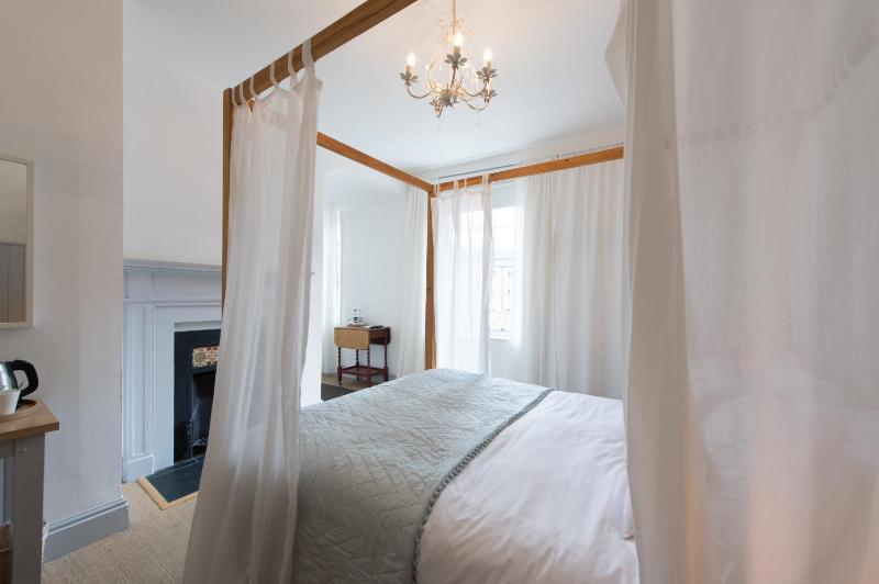 Superior Double Room image 2