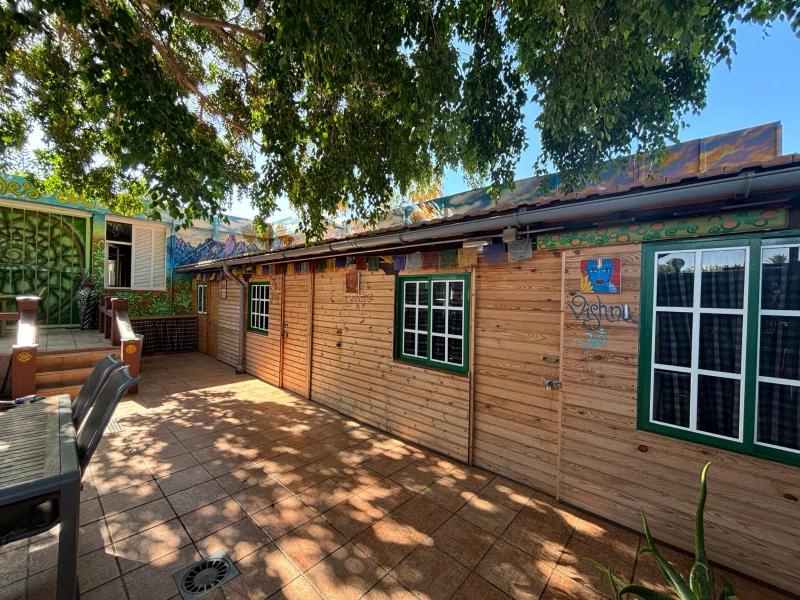 Double or Twin Room with Garden View image 4