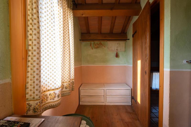 Deluxe Double or Twin Room with Balcony image 3