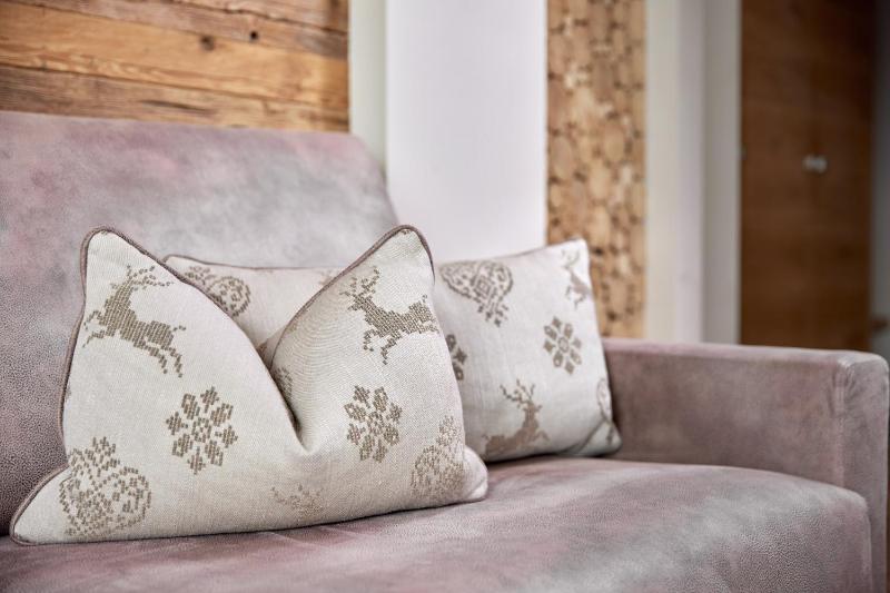 Deluxe Double Room image 4