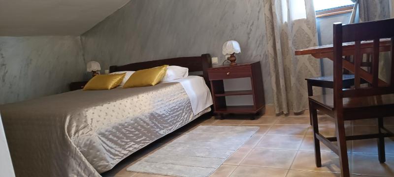 Double Room image 1