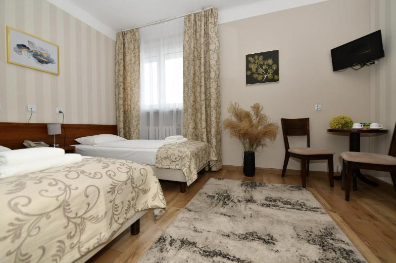 Hotel Polonia - image 19