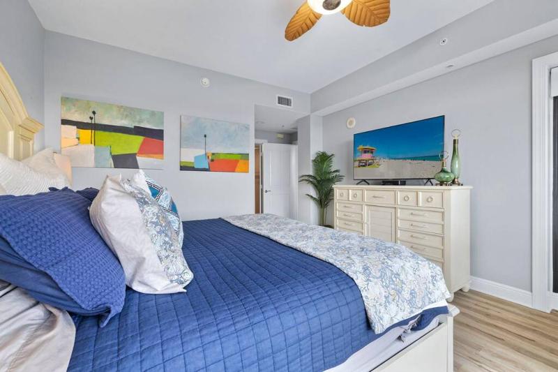 Luxury Condo at Cape Harbour Marina Water Views! - image 18