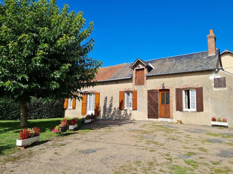 Gîte indépendant avec cour fermée à 1km du village - FR-1-590-177 Images