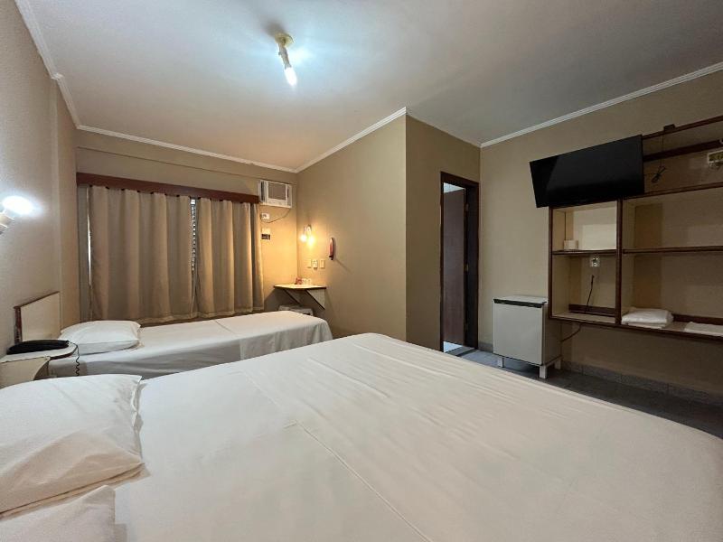 Basic Triple Room image 1