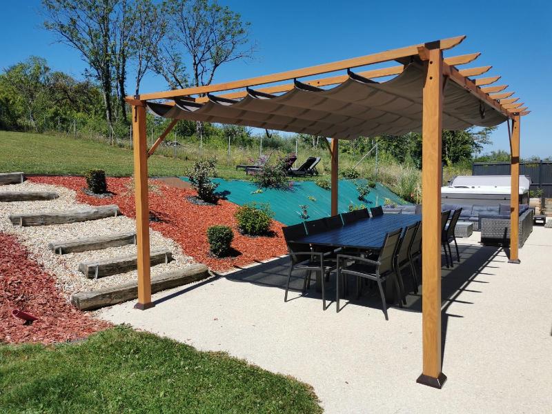 Holiday Home (10 Adults) image 3