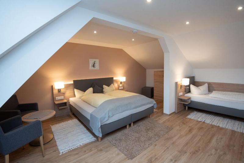 Triple Room image 2