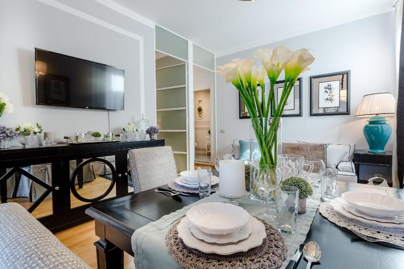 Casa Ottone - Residenze Seicento - A superb bright flourish apartment with grand terrace inside Lucca City Centre - image 26