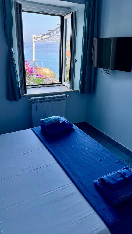 Bella Tropea Suite - image 35