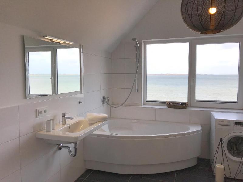 Oceanhouse - image 19