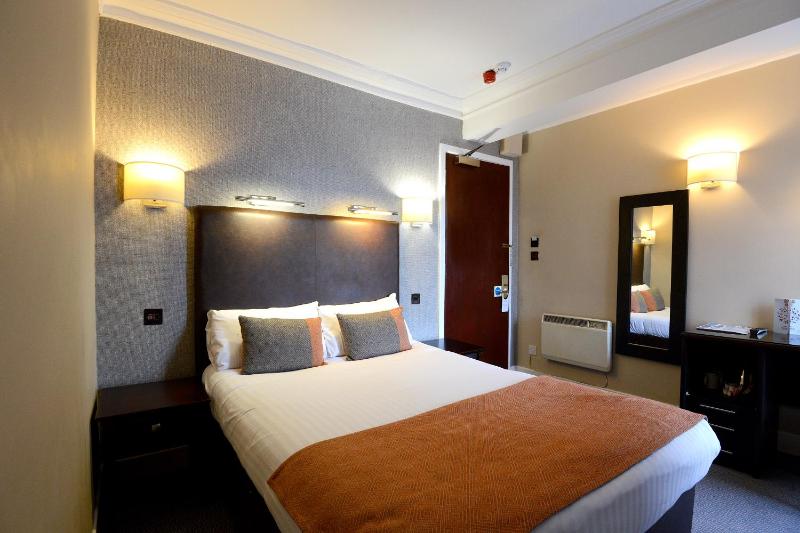 Double Room with Sea View image 3