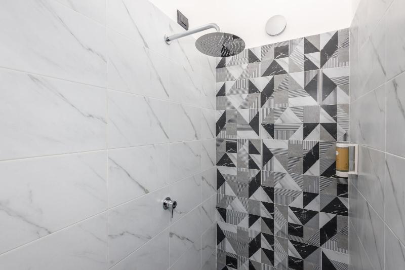 Classic Triple Room image 2