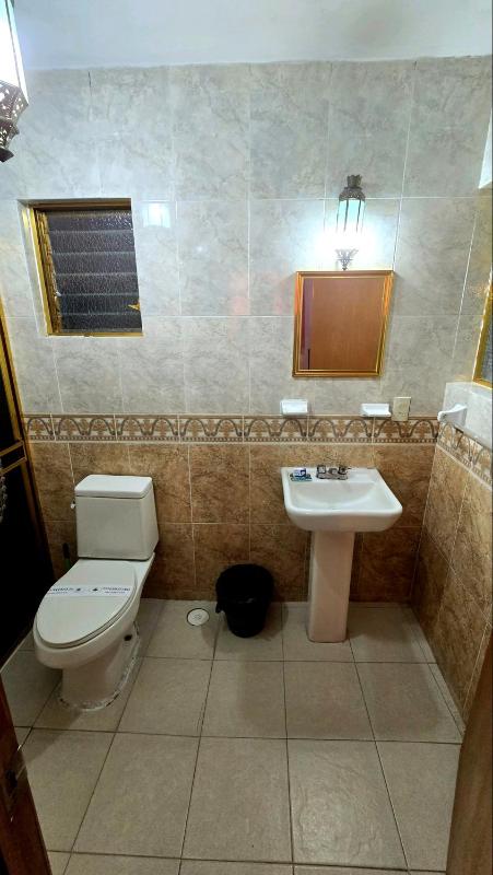 Hotel Plaza Baratillo - image 16