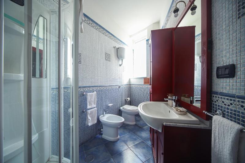 Deluxe Double Room image 3