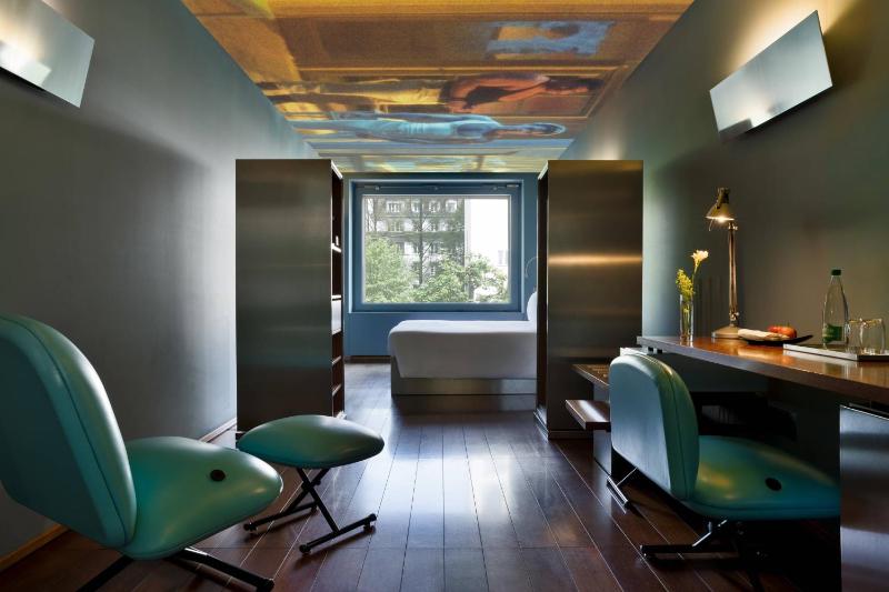 Garden & Park Loft Suite with 1 Kingsize-bed, Garden view image 4