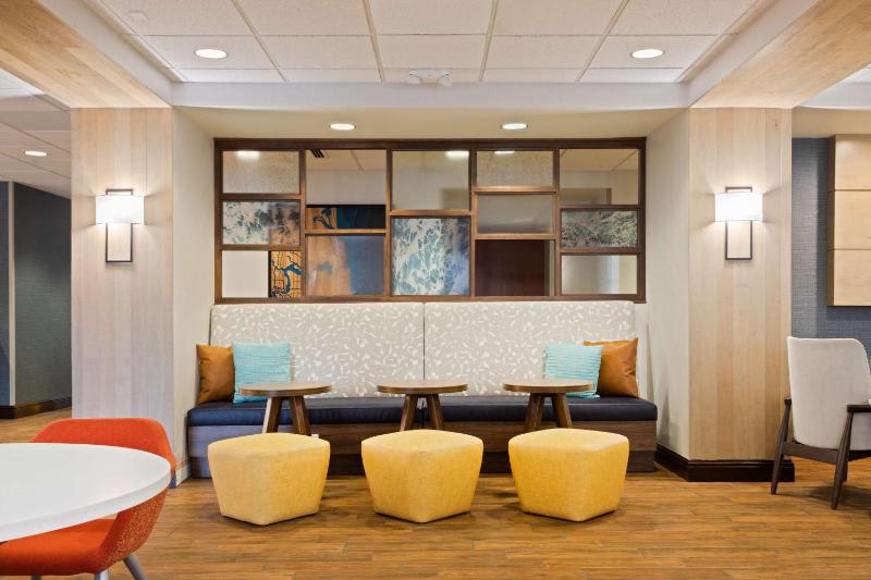 Hampton Inn Jacksonville-I-295 East/Baymeadows - image 12