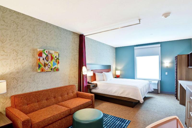 King Studio Suite - Non-Smoking image 1