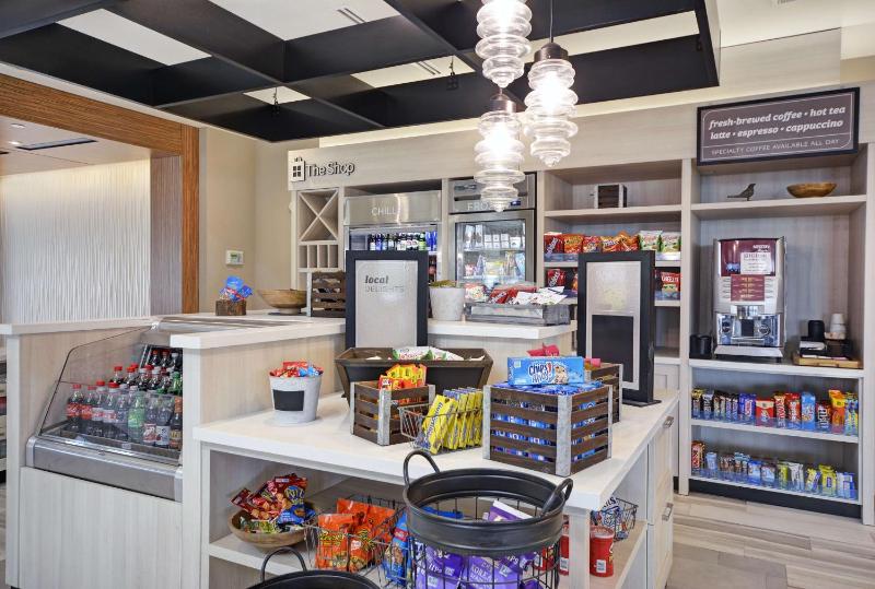 Hilton Garden Inn Houston Hobby Airport - image 16