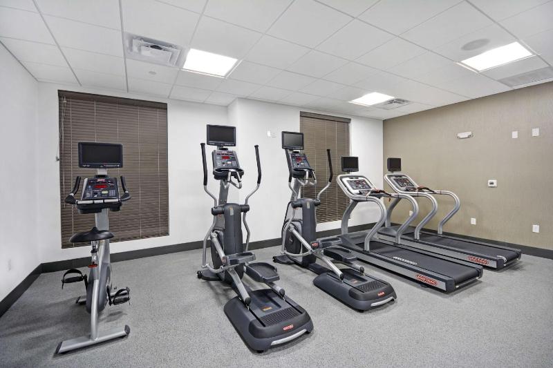 Hilton Garden Inn Houston Hobby Airport - image 37