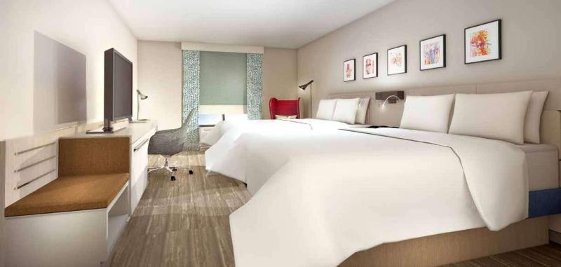 Hilton Garden Inn Houston Hobby Airport - image 27