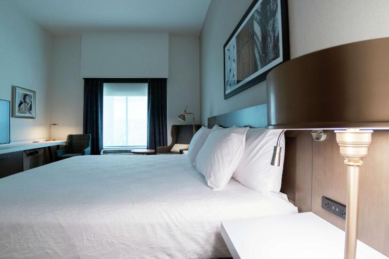 King Room image 4