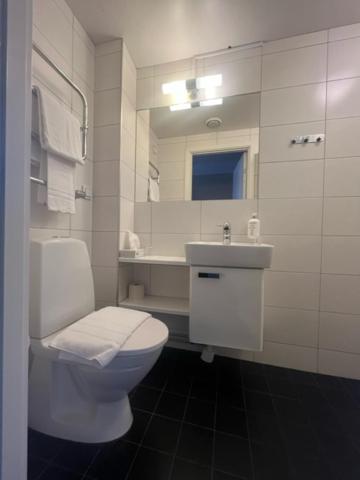Economy Single Room image 3