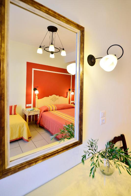 Triple Room image 2