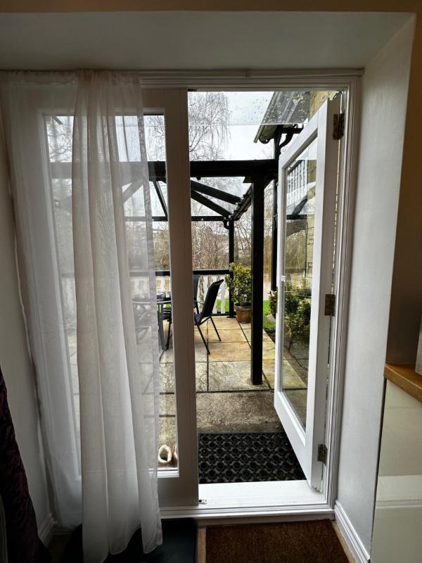 Large Double Room image 2