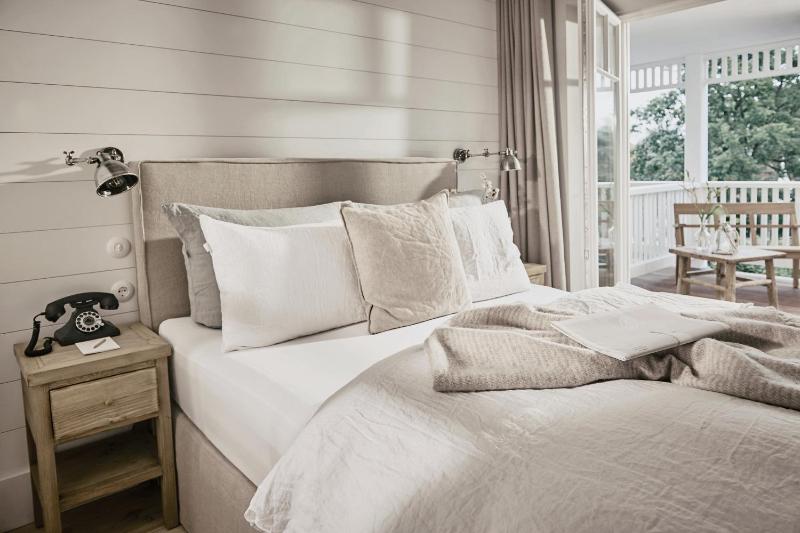 Pure Zimmer mit Balkon image 4