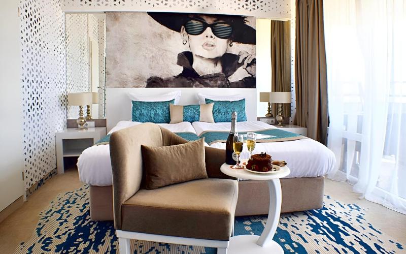 Twin Room with Balcony and Sea View (2 Adults) image 1